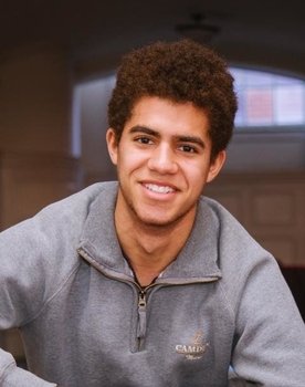 Chaz Bethel-Brescia as Aaron