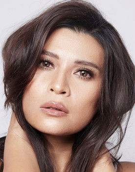 Mylene Dizon as Karen