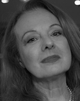 Marilda Vera as Magdalena Sarrazín