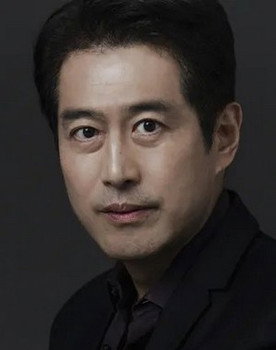 이윤건
