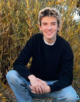 Micah Carroll as River O'Reilly