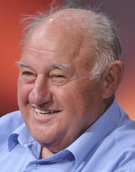 Zoltán Benkóczy as Baka, Gubinyi balkeze