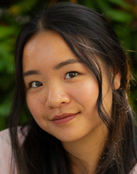 Jennifer Tong as Jen