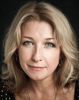 Оксана Костецкая as Агнесса