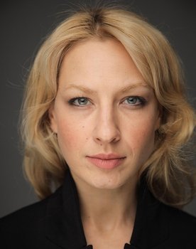 Екатерина Новоселова as подруга Олеси
