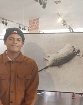 João Vitor Tadeu as Maurilio