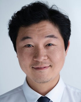 이충훈