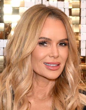 Amanda Holden as Self - Judge