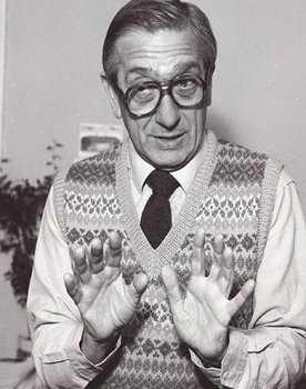Norman Hudis as Himself (Uncredited audience member)