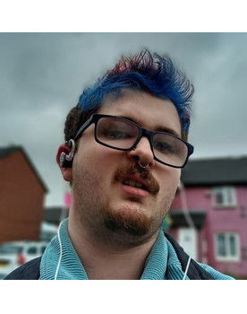 Oliver Chadwick as Self