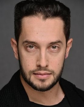 Andrey Land as Баро