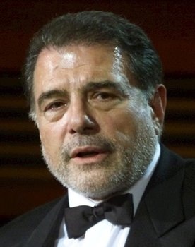Juan Luis Galiardo as Joven