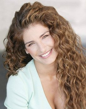 Liannette Taylee as Danielle