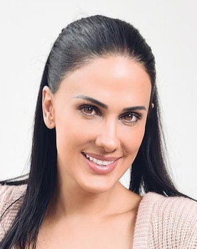 Ana La Salvia