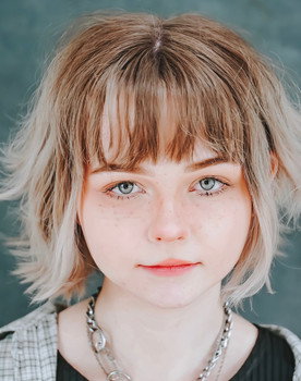 Phie Sanderson