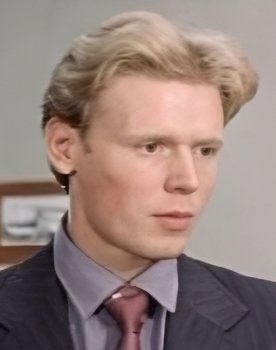 Vladimir Nekrasov as Станислав Коробов