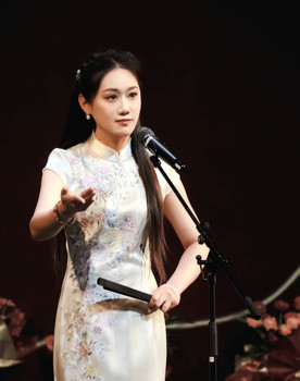 向婉珍 as 向婉珍