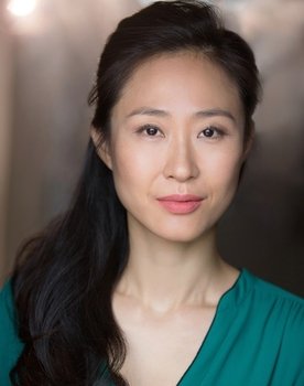 Minhee Yeo as Minnie