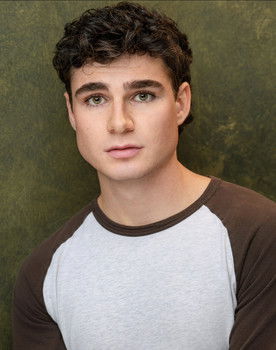 Cade Gass as Alan