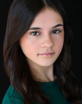 Felice Kakaletris as Rose Howard