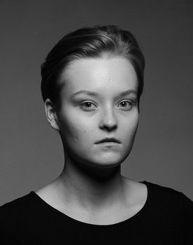 Roosa Vuokkola as The Girl