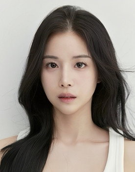 李汭璘