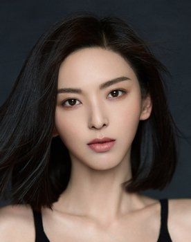 Chen Fei as Hall Manager