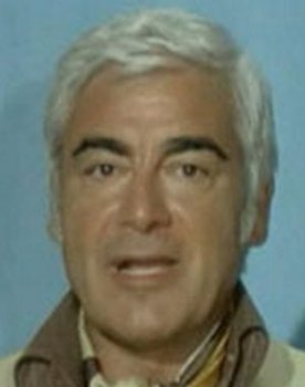 Alberto Farnese as Pedro