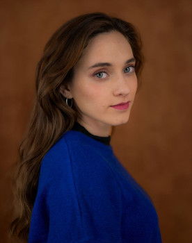 Sandra Roma as Amaia