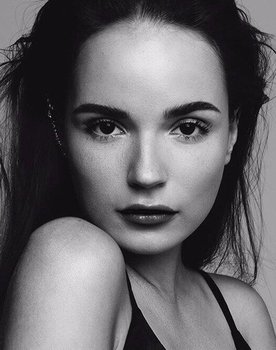 Sasha Spilberg as Sasha