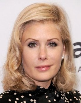 Tara Subkoff as Sarah