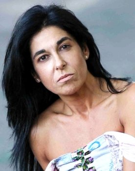 Alida Tarallo as Veronica