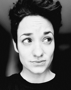 Caroline Estremo as 