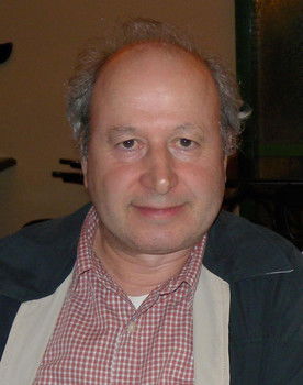 Nesli Çölgeçen as Self