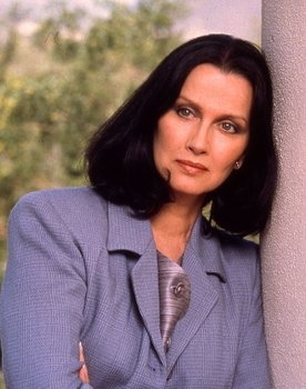 Veronica Hamel as Artist