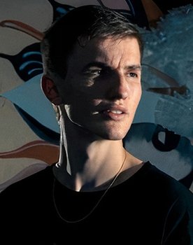 Iouri Mroz as Iouri Mroz