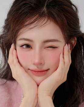 Liu Yinran as Qi Lingling