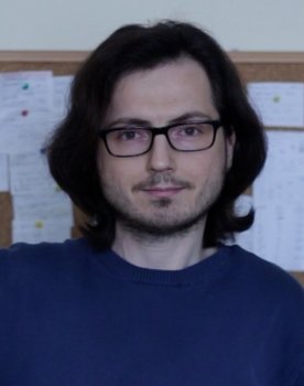 Serkan Aktas as Student