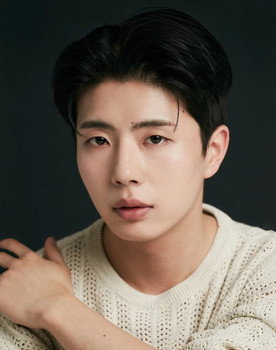 이창인