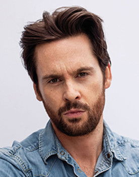 Tom Riley