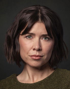 Genevieve Neve as Nicole