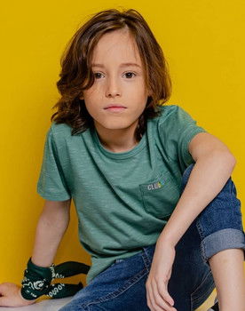 Victor Venâncio as Natan (child)