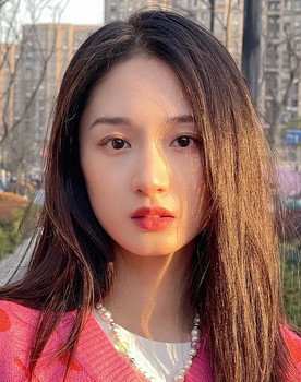 Tan Yanyan as Lu Li