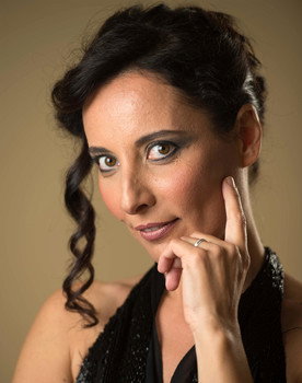 Lucia Cirillo