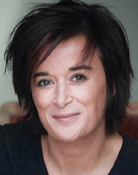 Béatrice de la Boulaye as Ana