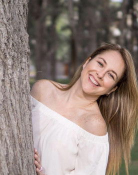 Antonella Fortunich as Antonella