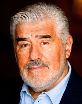 Mario Adorf