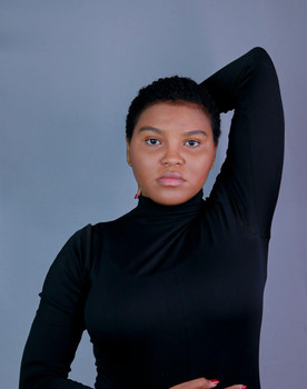 Nádia de Cassia as Vitória