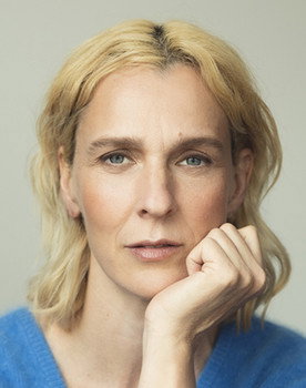 Amélie Dallaire as Claudine