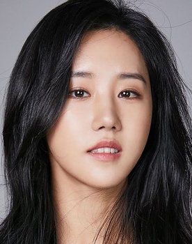 Lee Ha-eun as Chae Song-yi